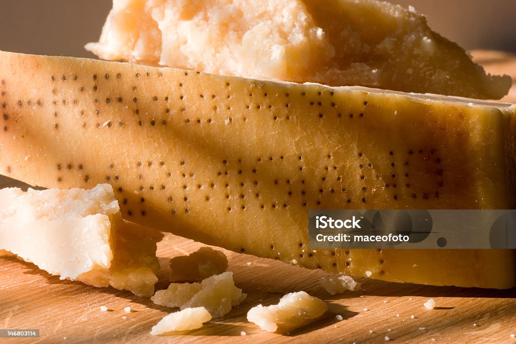 Parmigiano Reggiano - Foto de stock de Parmesano libre de derechos