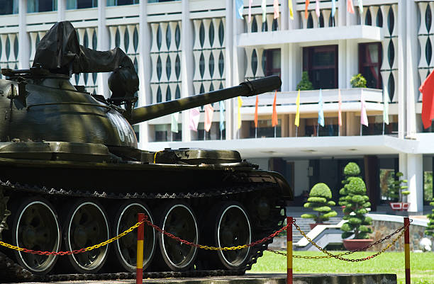 istock Old tank at Reuinification Palace in Ho Chi Minh City 146804221