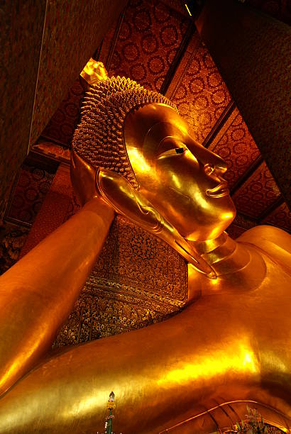 istock Head of Giant Sleeping Buddha Statue 146804972