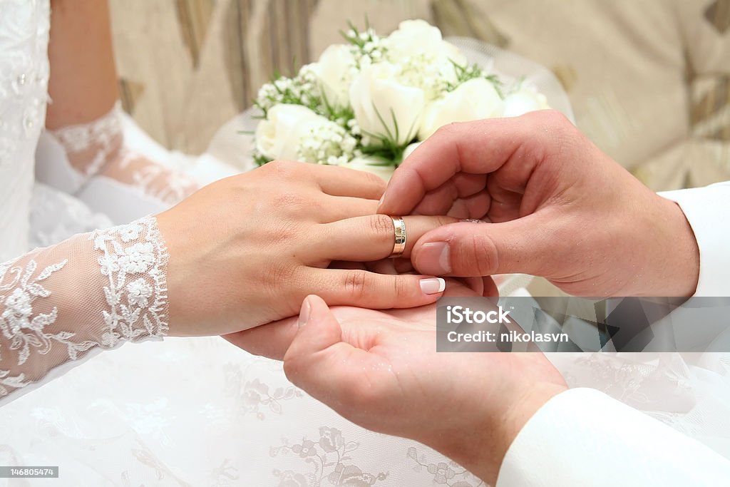 結婚リング - お祝いのロイヤリティフリーストックフォト