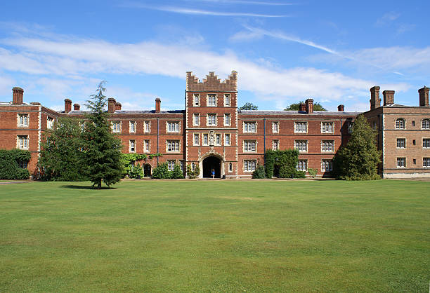 jesús college de la universidad de cambridge - university courtyard uk cambridge fotografías e imágenes de stock