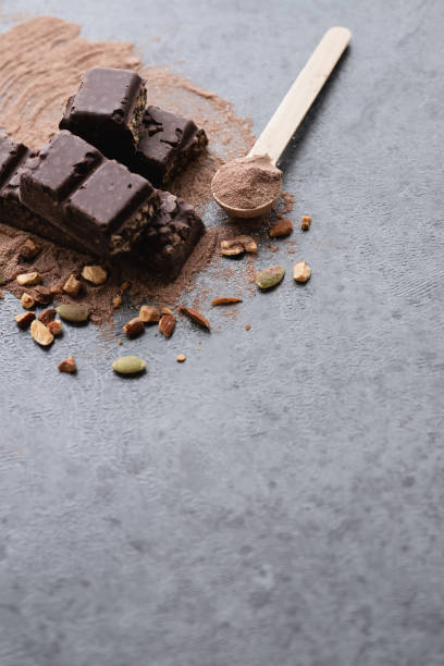 istock protein bar and protein powder 1468074506