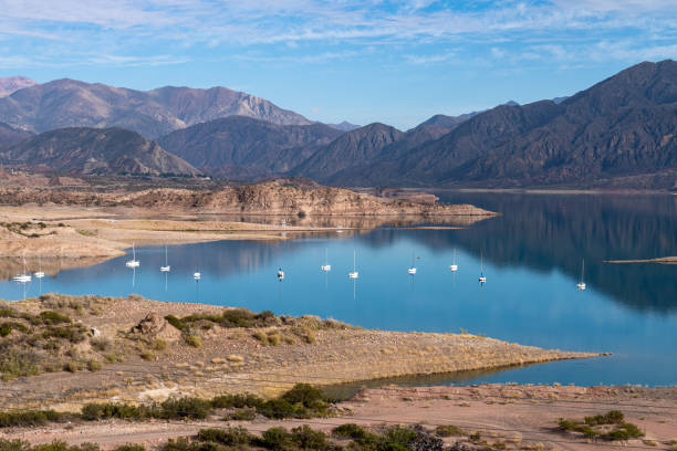 potrerillos lake in argentina - argentina landscape scenics south america imagens e fotografias de stock