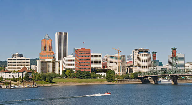 istock Portland Oregon skyline 146810217