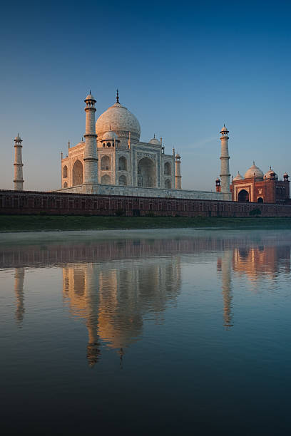 istock Jamuna River View of Taj Mahal and Reflection at Sunrise 146813298