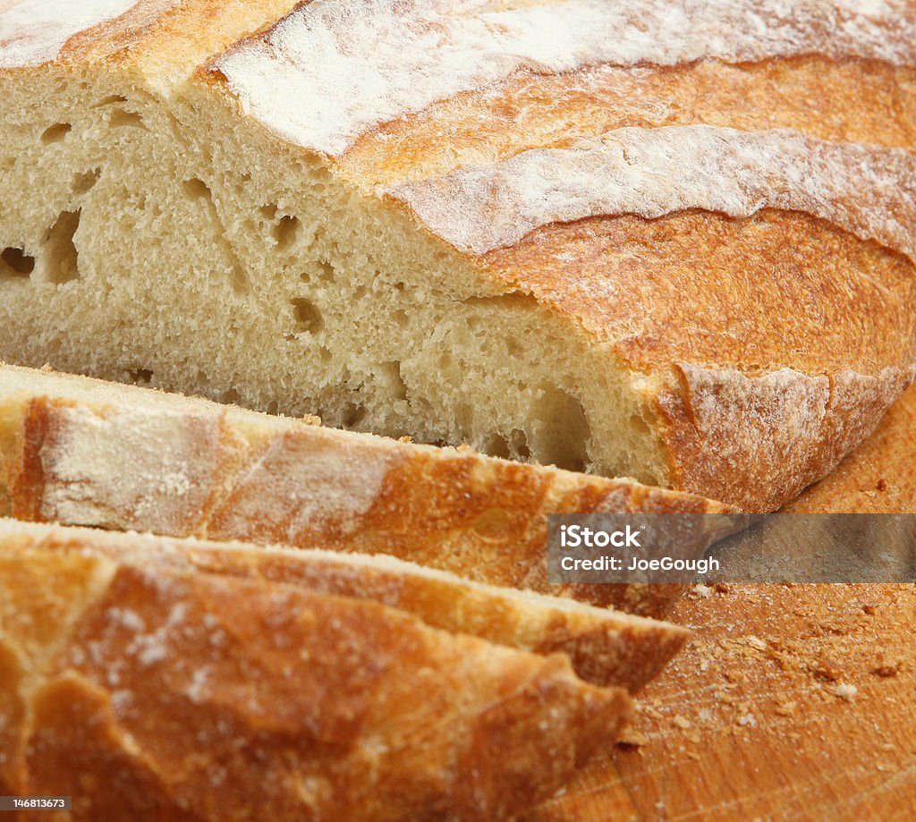 Frische, rustikale Laib Brot - Lizenzfrei Brotkrumen Stock-Foto