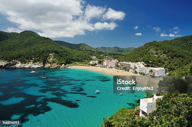 Foto de Cala De Sant Vicent Ibiza Espanha e mais fotos de stock de Areia - Areia, Azul, Azul Turquesa