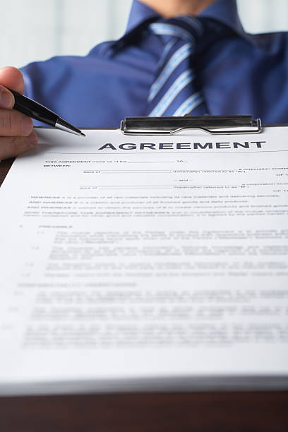 istock Businessman propose new agreeement 146814634