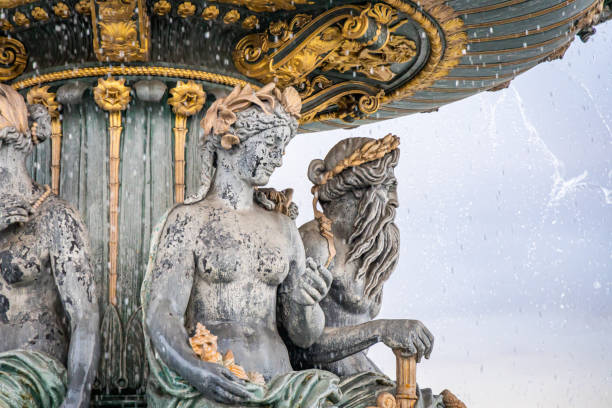 Detail of the Fountaine des Mers, a fountain on the Place de la Concorde square in Paris Detail of the Fountaine des Mers, a fountain on the Place de la Concorde square in Paris, France supersonic airplane stock pictures, royalty-free photos & images