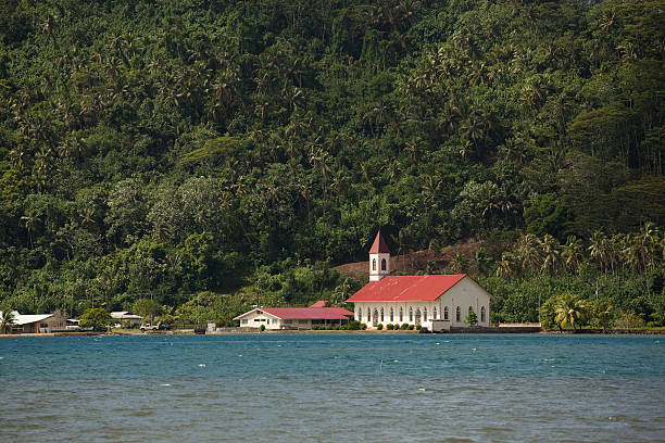 istock Church on the South Pacific 146818581