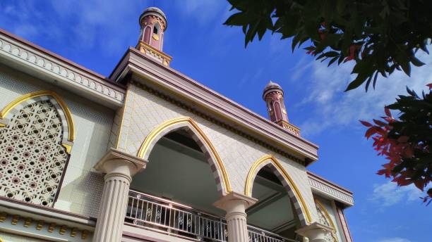 istock The minaret of the mosque 1468262744