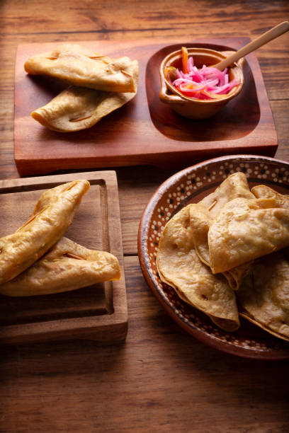 istock Crunchy Tuna Tacos Recipe 1468297299