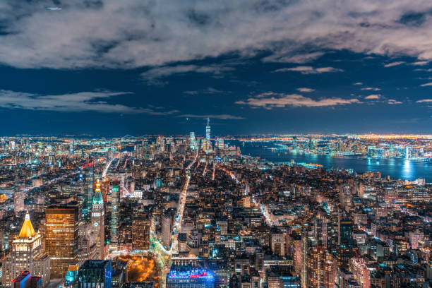 istock The Night View Of Manhattan 1468368657