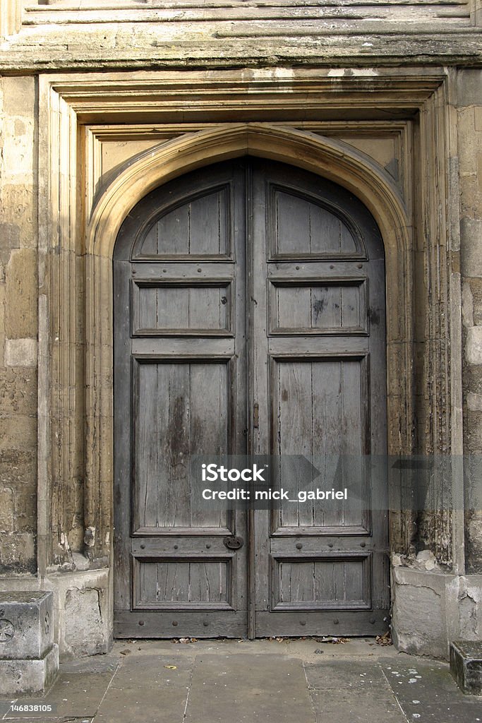 Puertas gótico 2 - Foto de stock de Abierto libre de derechos