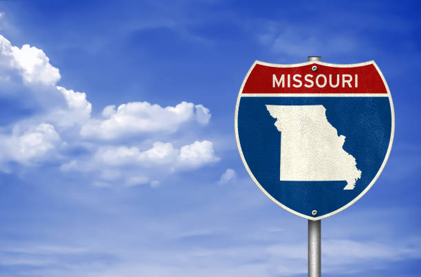 istock Missouri state map - road sign 1468556275