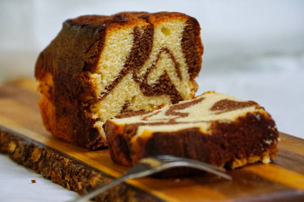 marble cake - marble cake stock-fotos und bilder