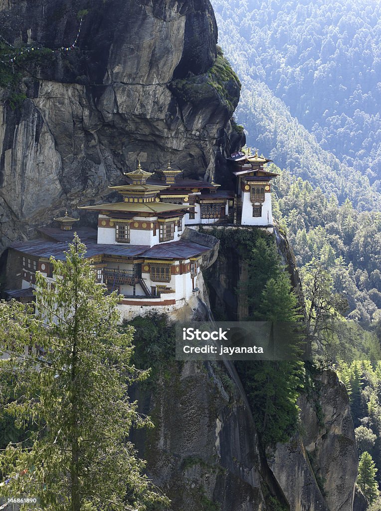 Klasztor Taktsang w Paro Bhutan - Zbiór zdjęć royalty-free (Klasztor Taktsang)
