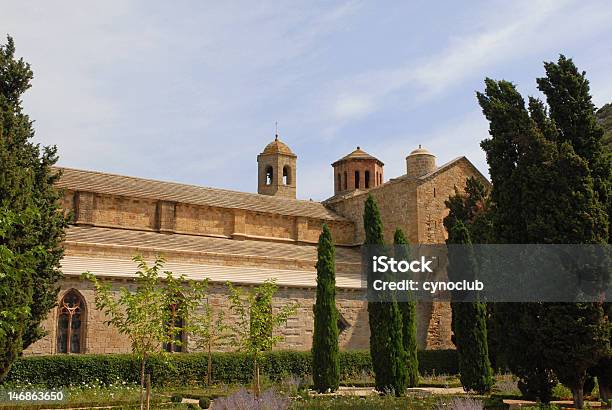 Fontfroide Abbey Stock Photo - Download Image Now - Abbey - Monastery, Aude, Church
