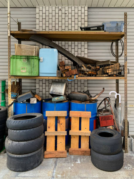 istock Shelf of wastes 1468657177