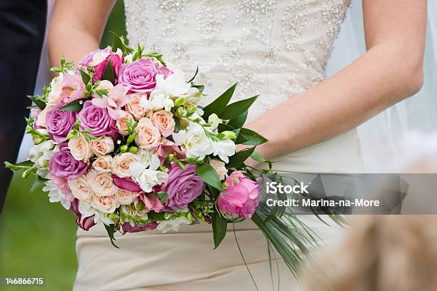 Casamento Flores - Fotografias de stock e mais imagens de Amor - Amor, Bouquet, Branco