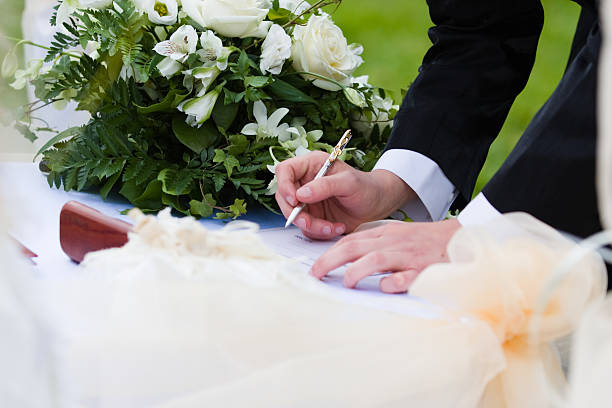 istock Agreement of marriage 146866728