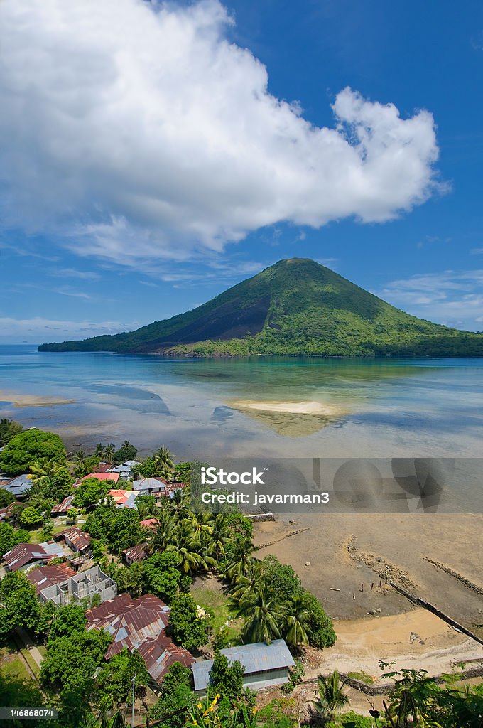 Gunung Api Volcan Banda îles, en Indonésie - Photo de Moluques libre de droits