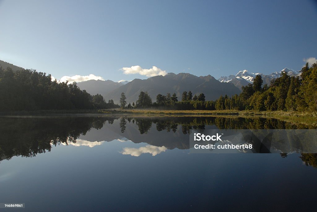 Озеро Matheson Новая Зеландия - Стоковые фото Lake Matheson роялти-фри