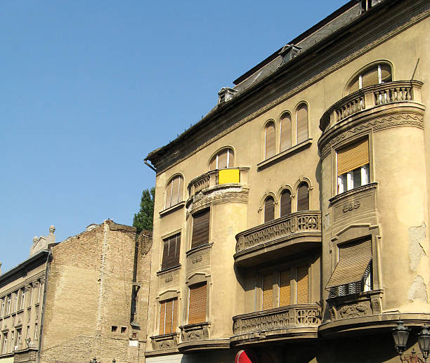 istock old building in Novi Sad (Serbia) 146869976