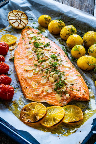 istock One sheet pan salmon and veggies 1468721577