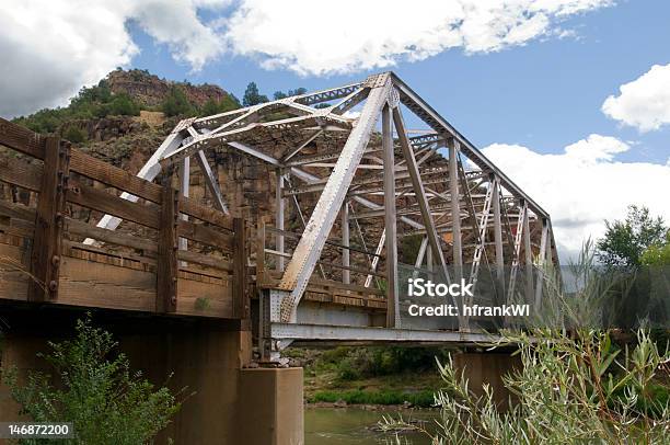 ジョンダン Bridgearroyo ホンドnm - タオスのストックフォトや画像を多数ご用意 - タオス, ニューメキシコ州, リオグランデ川