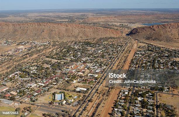 Alice Springs Aérea Foto de stock y más banco de imágenes de Alice Springs - Alice Springs, Vista cenital, Australia