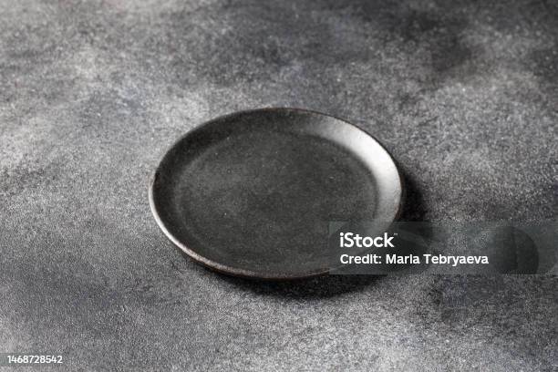 Empty Plate Display Empty Dark Grey Plate On Gray Table Background Mock Up Template Display ...