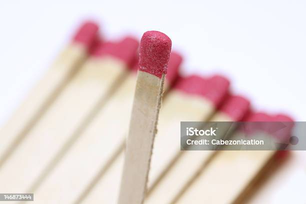 Foto de Partida De e mais fotos de stock de Acender - Acender, Branco, Calor