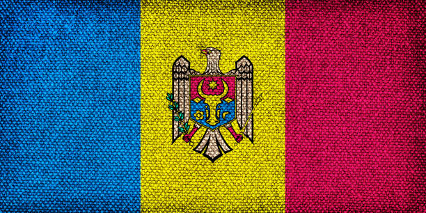 bandera de moldavia con la textura de la tela áspera. - moldavia fotografías e imágenes de stock