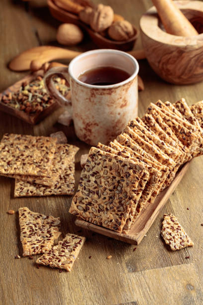 istock Crispy crackers with sunflower seeds and flax seeds. 1468740499