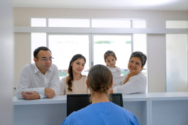 istock Multi-generation family go to hospital. 1468742283