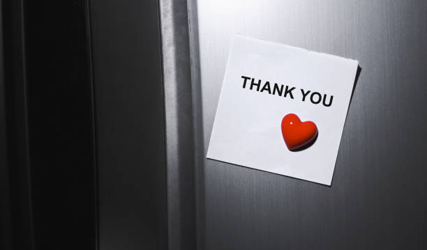 istock Magnetic heart shape with thank you notepad 1468742334
