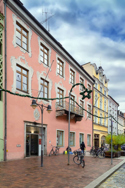 istock Street in Freising, Germany 1468770042