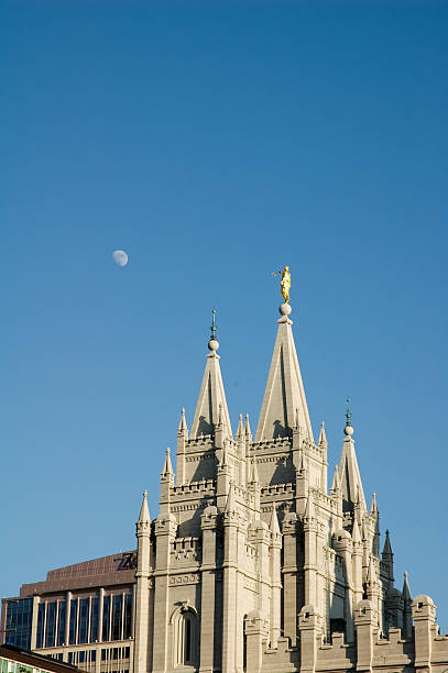 istock Towers To the Moon 146878705