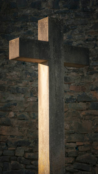 istock Metal cross sculpture 1468791779