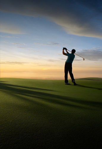 A Silhouette Of A Tee Off At A Golf Course At Dawn Stock Photo - Download  Image Now - Golf Course, Activity, Golf - iStock