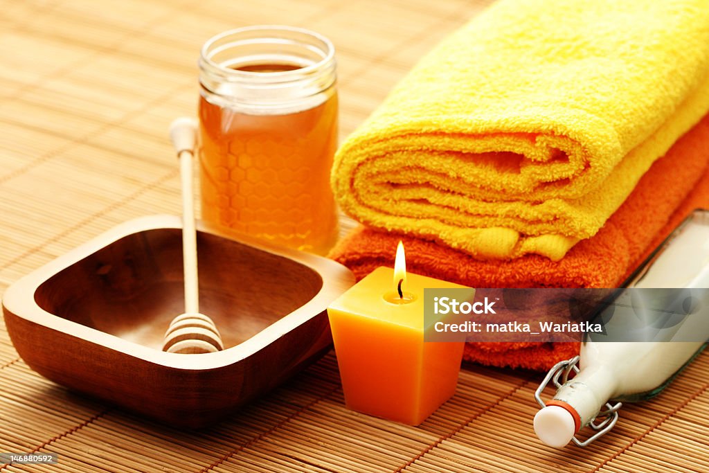 honey and milk bath honey and milk bath - beauty treatment Agreement Stock Photo