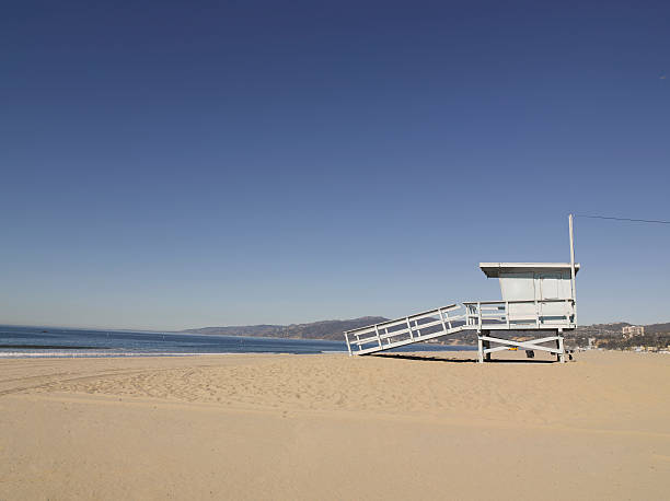 istock Lifeguard house on beach 146881062