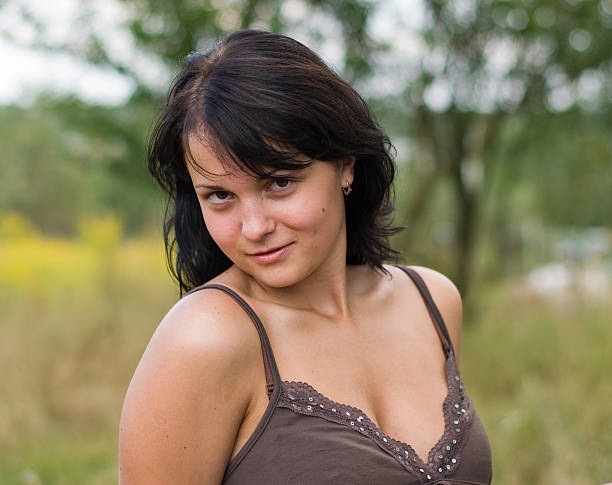 Retrato de mujer joven - foto de stock