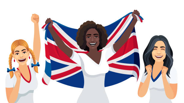 multiethnische gruppe von frauen mit erhobenen armen und britischer flagge. schönes britisches mädchen lächelt und hält die britische flagge hoch. love united kingdom konzept. - fan england british culture english culture stock-grafiken, -clipart, -cartoons und -symbole