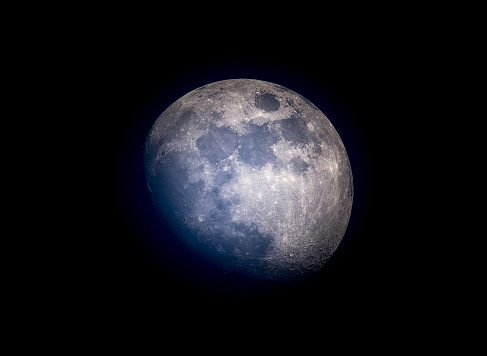 The Moon is an astronomical body that orbits planet Earth and is Earth's only permanent natural satellite.