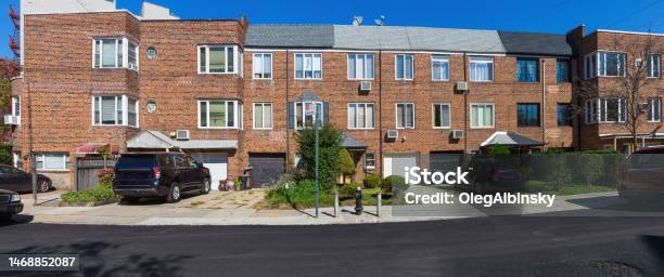 Residential Rowhouses And Clear Blue Sky Brooklyn New York Stock Photo - Download Image Now