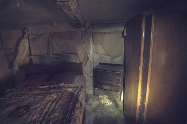 The remains of an abandoned farm house outside Farthingstone in Northamptonshire, UK