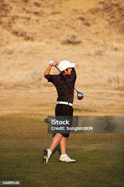 Молодой Игрок В Гольф — стоковые фотографии и другие картинки Гольф - Гольф, Подросток, Golf Swing