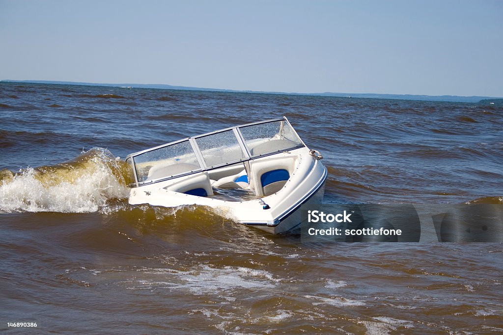 Encalhado Barco - Royalty-free Veículo Aquático Foto de stock